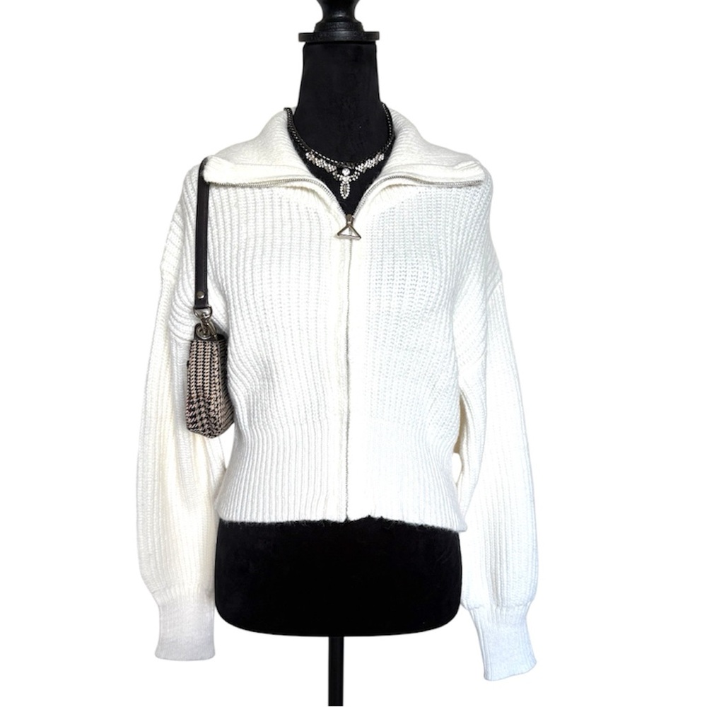 Cider Woman’s Small White Ribbed Cropped Knit Zip Up Collard Sweater - Picture 7 of 14